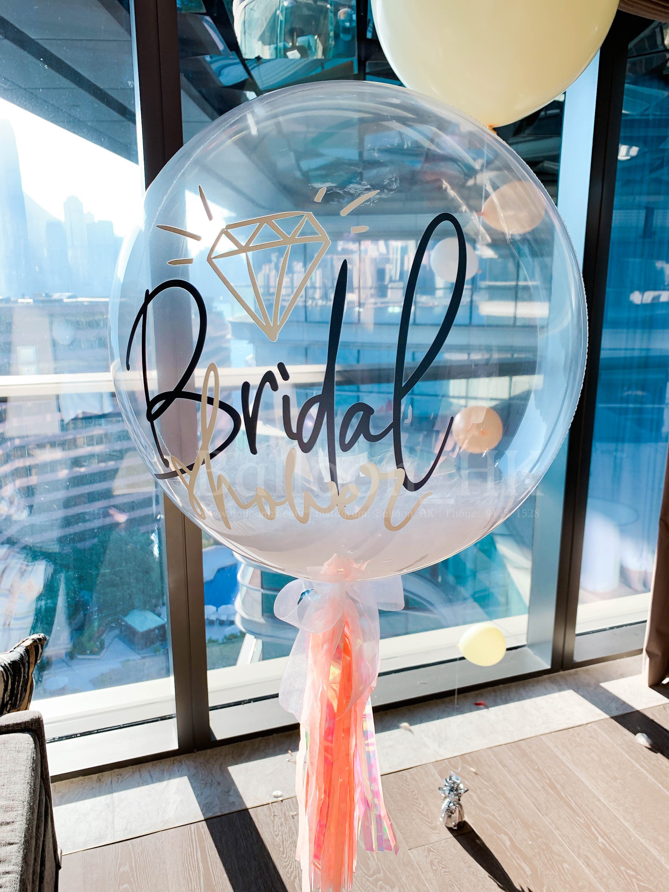 透明羽毛氣球| 婚前派對氣球| Message氣球| BALLOON HK 氣球專門店