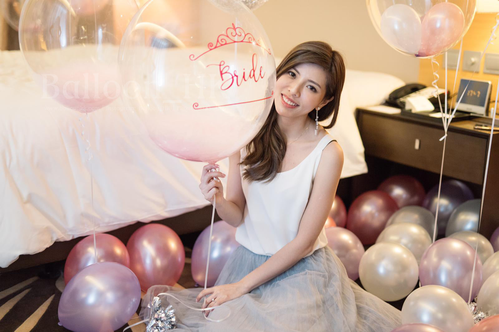 水晶羽毛氣球|婚前派對氣球|BALLOON HK 氣球專門店
