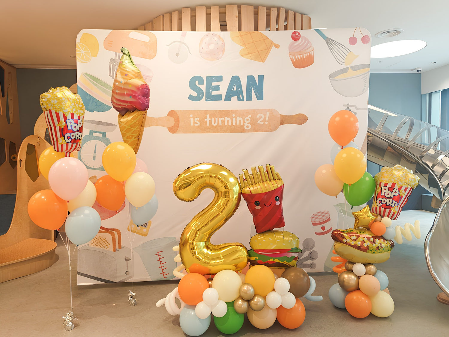 解鎖童心｜開心樂園餐氣球套裝