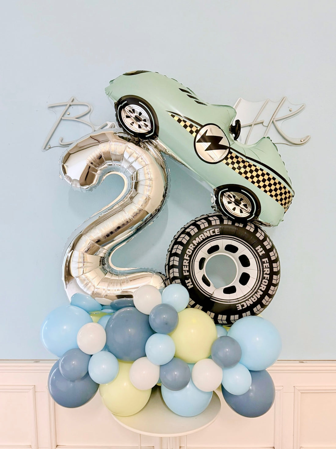 兒童生日氣球底座｜跑車氣球｜莫蘭迪色