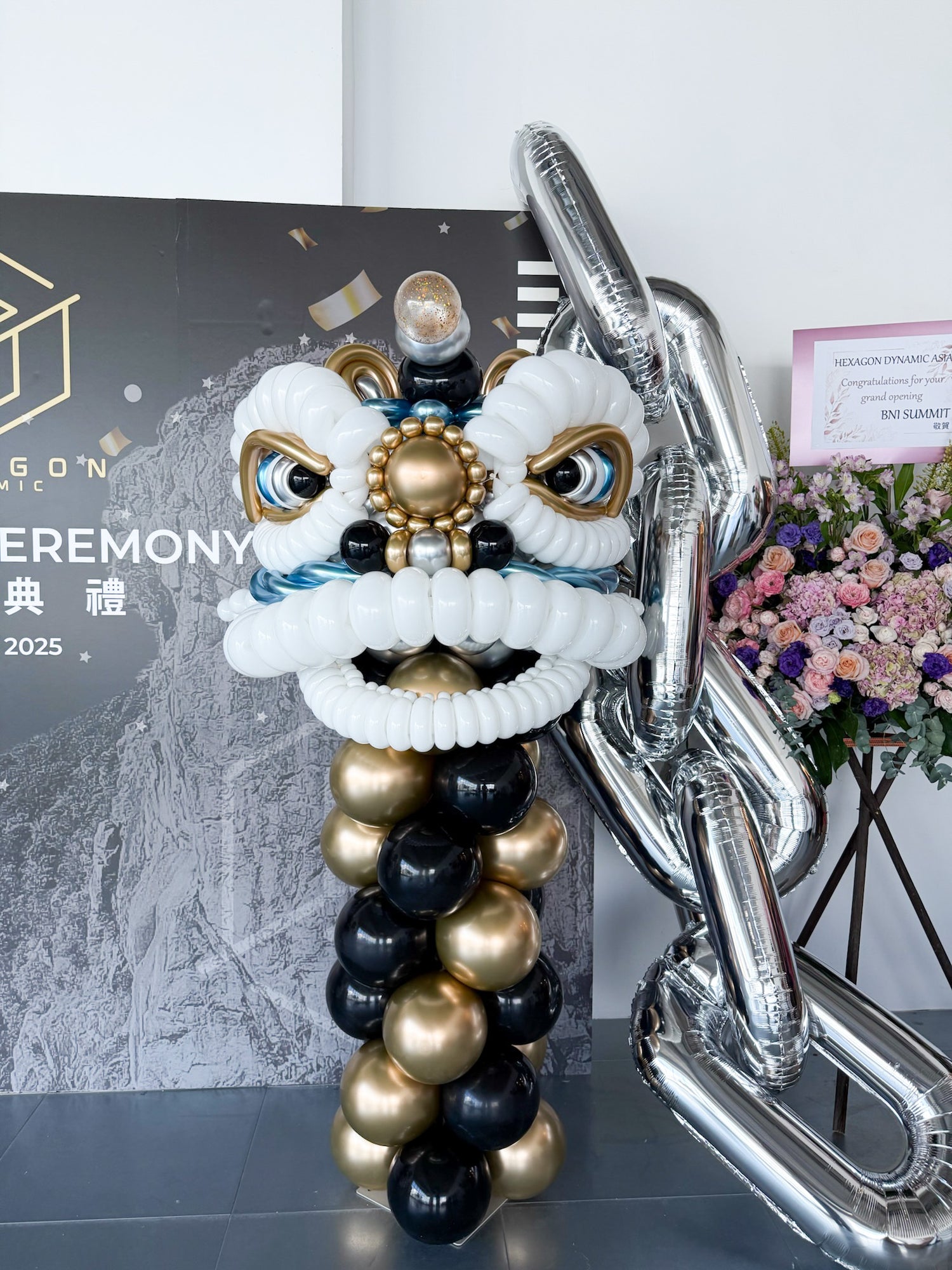 The Chain of Success | 醒獅氣球 | 店舖開張氣球佈置