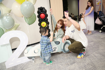 Foamboard Balloon Garland 套裝 - Aiden growing up 2 fast