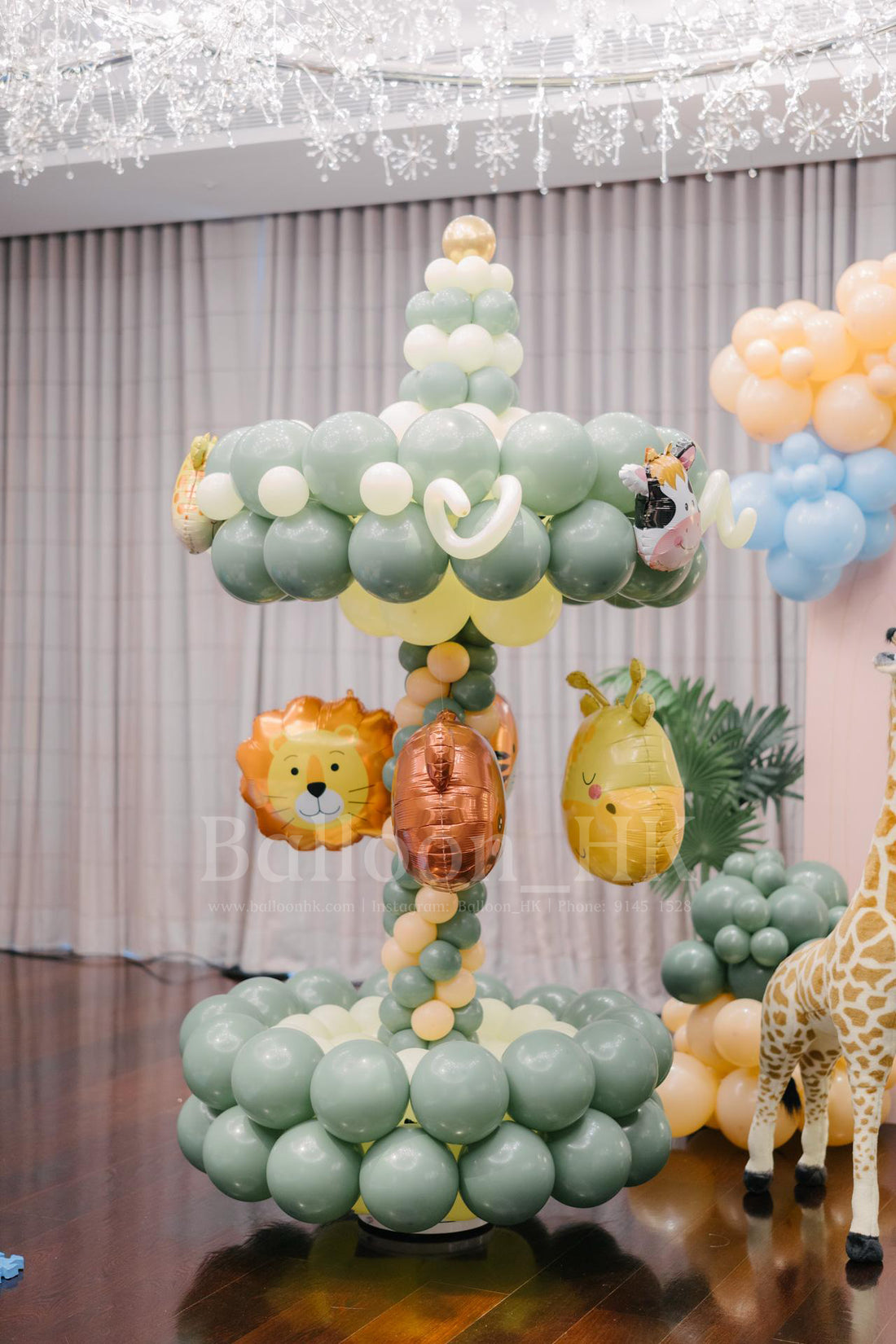 旋轉木馬｜百日宴氣球｜森林主題氣球｜BalloonHK 