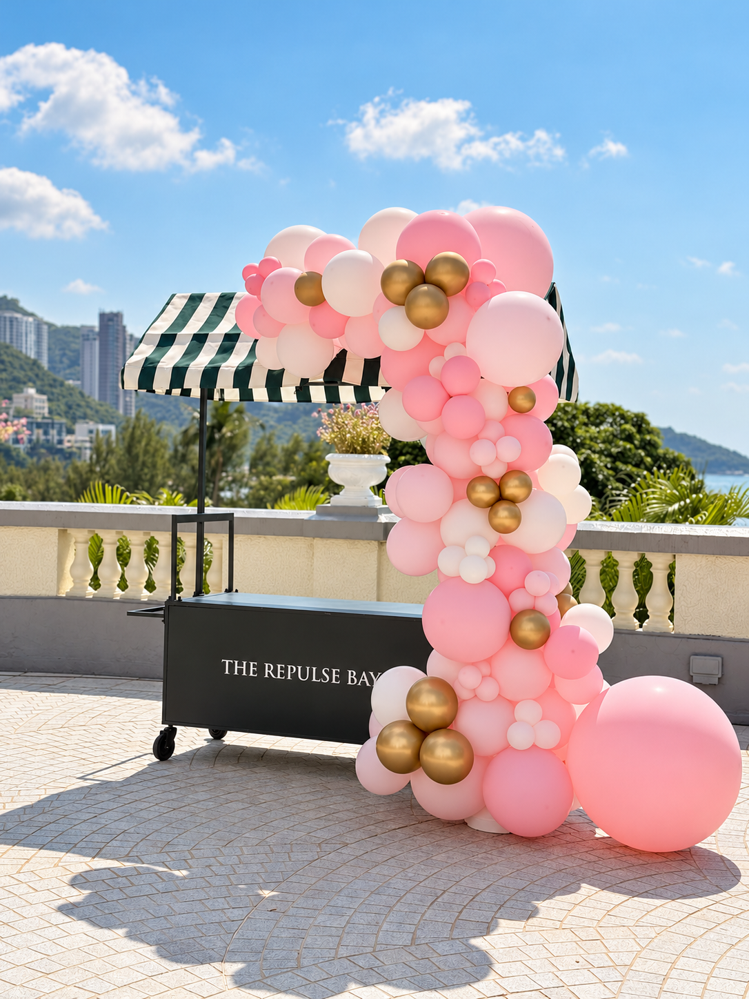 歐式條紋頂篷攤車氣球佈置｜BALLOON HK