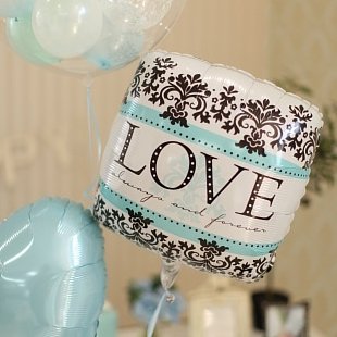 Love 方型氣球｜氫氣球｜氦氣球｜錫紙氣球| BalloonHK 