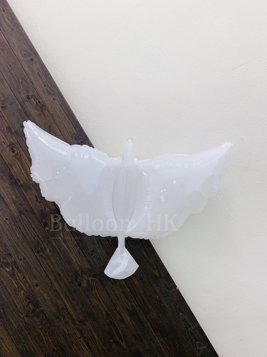 W39 White Dove